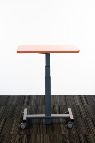 Pneumatic Base Table NSPR308Q - Perching Height - front - color